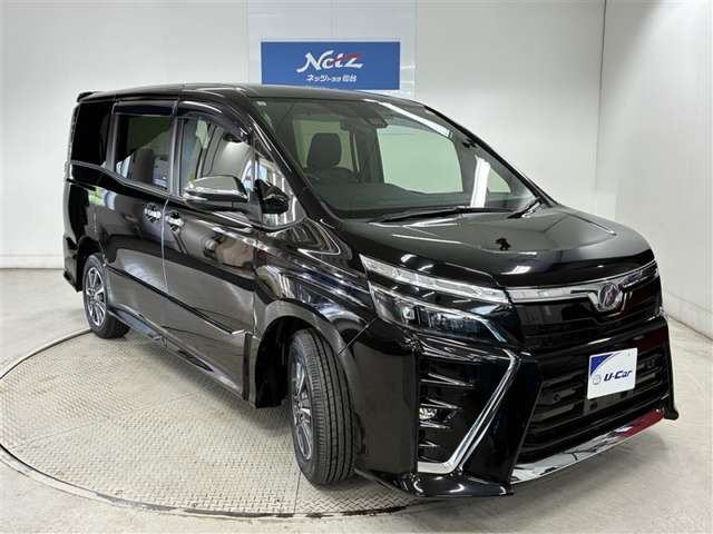 ヴォクシー2.0 ZS 煌II 4WD