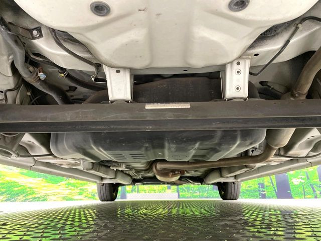 下回りがきれいなうちに、防錆加工の施工がオススメ。降雪地域はもちろん、沿岸部にお住いの方や、趣味でマリン・ウィンタースポーツをされる方にご好評いただいております。