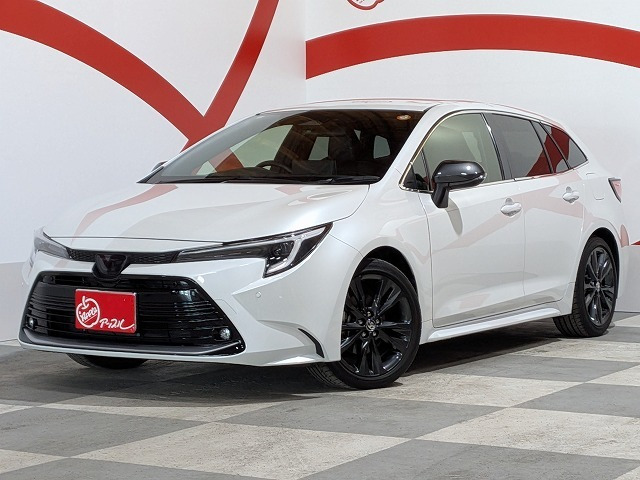 カローラツーリング1.8 ハイブリッド W×B E-Four 4WD