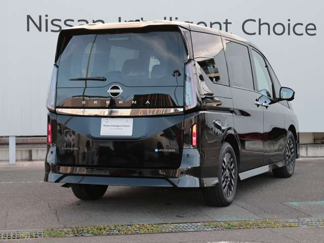 セレナ1.4 e-POWER ルキシオン