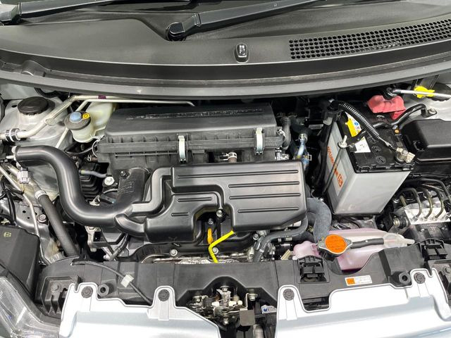親切・丁寧な専門メカニックスタッフが応対!・車検・点検整備・事故等の修理などアフターサービスも安心。お車のカスタマイズもネクステージのサービススタッフまでご相談ください!