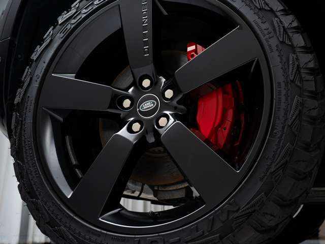 ディフェンダー110 X ダイナミック HSE 3.0L D300 ディーゼル 4WD