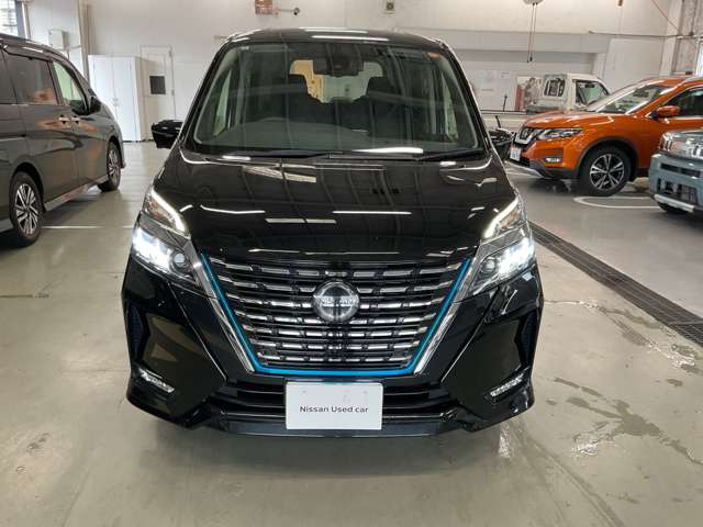 セレナ1.2 e-POWER ハイウェイスターV