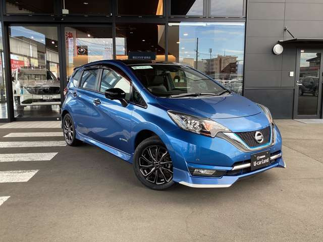 ノート1.2 e-POWER メダリスト FOUR 4WD