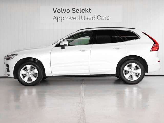XC60プラス B5