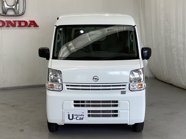 NV100クリッパーDX ハイルーフ 5AGS車 4WD