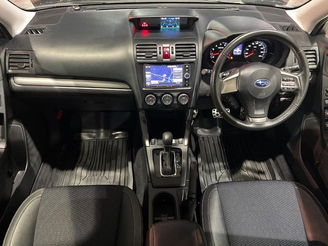 フォレスター2.0 XT アイサイト 4WD