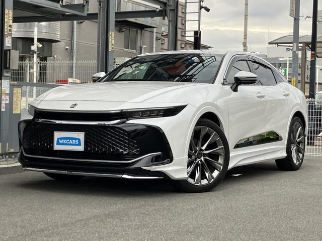 クラウンクロスオーバー2.5 G アドバンスト レザー パッケージ E-Four 4WD