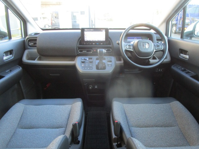 フリード1.5 e:HEV エアー EX 4WD