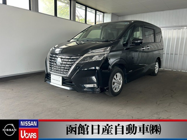 セレナ2.0 ハイウェイスターV 4WD