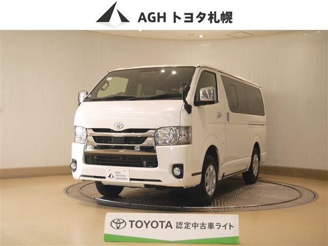ハイエースバン