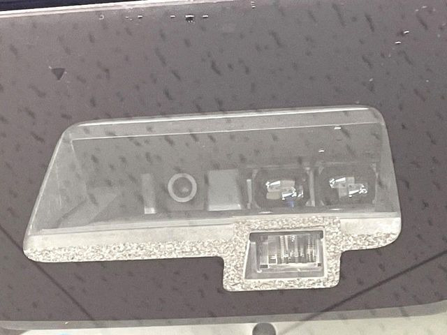 【スズキ セーフティサポート】走行中に前方の車両等を認識し、衝突しそうな時は警報とブレーキで衝突回避と被害軽減をアシスト。より安全にドライブをお楽しみいただけます。