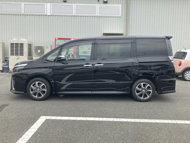 ヴォクシー2.0 ZS 煌II