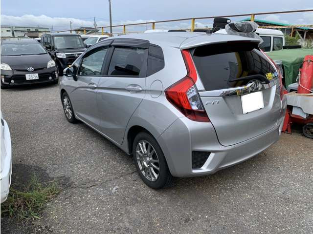フィット1.5 ハイブリッド Fパッケージ 4WD