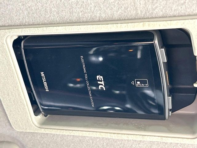 【ETC】高速道路の料金所をストレスなく通過!話題のスポットやサービスエリアに多い「スマートIC」利用時は必須のアイテムです。当店でセットアップを実施、ご納車当日からすぐにご利用いただけます!