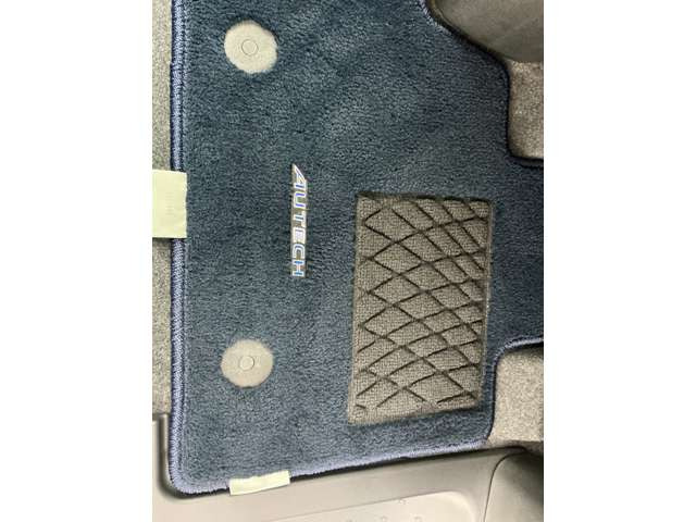 セレナ1.4 e-POWER AUTECH