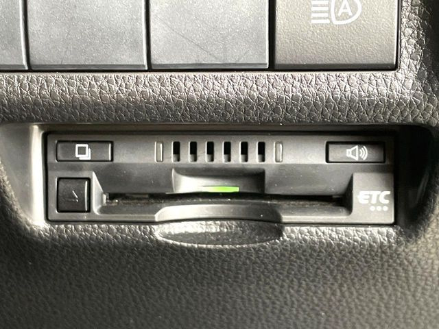 【ETC】高速道路の料金所をストレスなく通過!話題のスポットやサービスエリアに多い「スマートIC」利用時は必須のアイテムです。当店でセットアップを実施、ご納車当日からすぐにご利用いただけます!