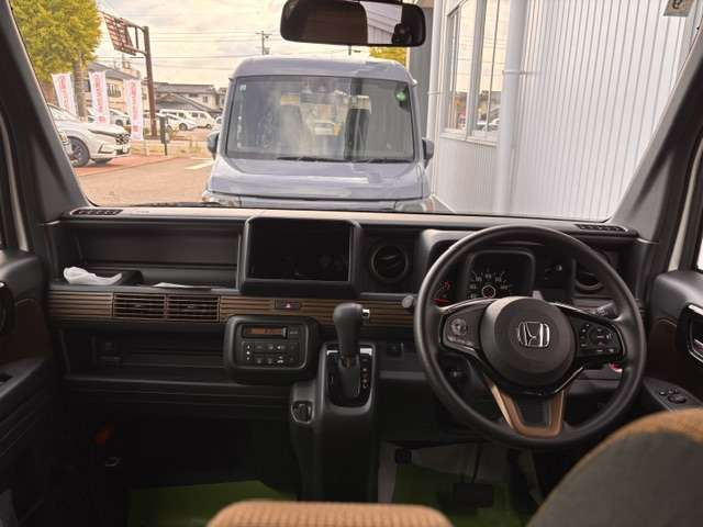 N-VANファン スタイル+ ネイチャー