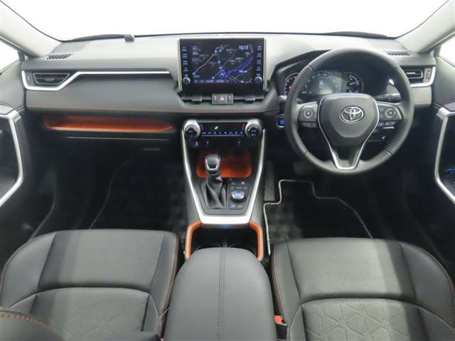 RAV42.0 アドベンチャー 4WD