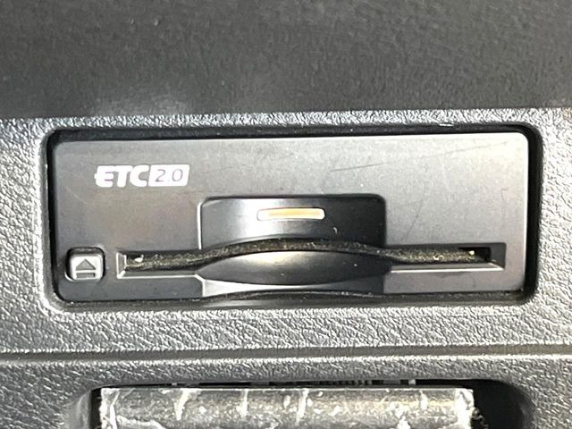 【ETC】高速道路の料金所をストレスなく通過!話題のスポットやサービスエリアに多い「スマートIC」利用時は必須のアイテムです。当店でセットアップを実施、ご納車当日からすぐにご利用いただけます!