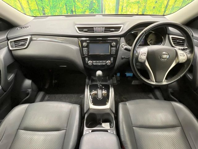 エクストレイル2.0 20Xt エマージェンシーブレーキパッケージ