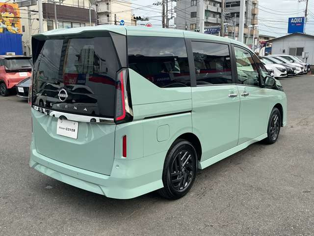 セレナ2.0 ハイウェイスターV