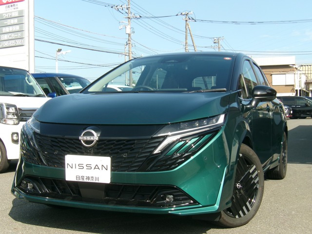 ノートオーラ1.2 G FOUR 4WD