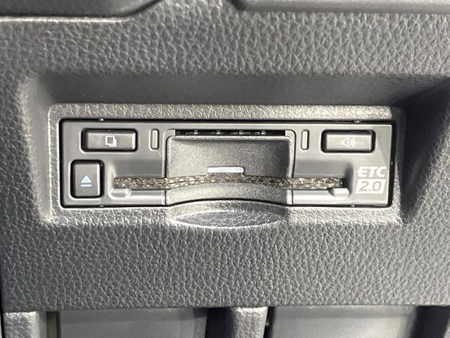 【ETC】高速道路の料金所をストレスなく通過!話題のスポットやサービスエリアに多い「スマートIC」利用時は必須のアイテムです。当店でセットアップを実施、ご納車当日からすぐにご利用いただけます!