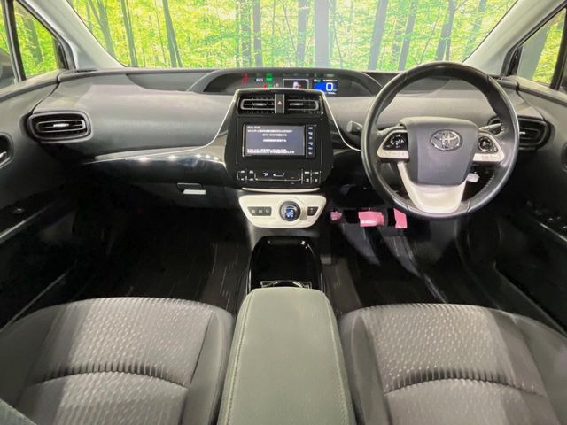 プリウス1.8 S セーフティ プラス