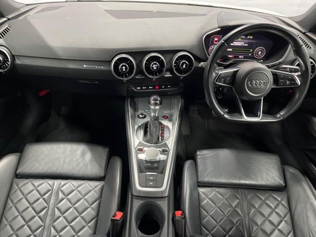 TTクーペ1.8 TFSI