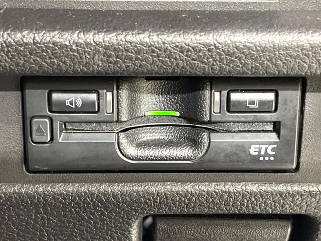 【ETC】高速道路の料金所をストレスなく通過!話題のスポットやサービスエリアに多い「スマートIC」利用時は必須のアイテムです。当店でセットアップを実施、ご納車当日からすぐにご利用いただけます!