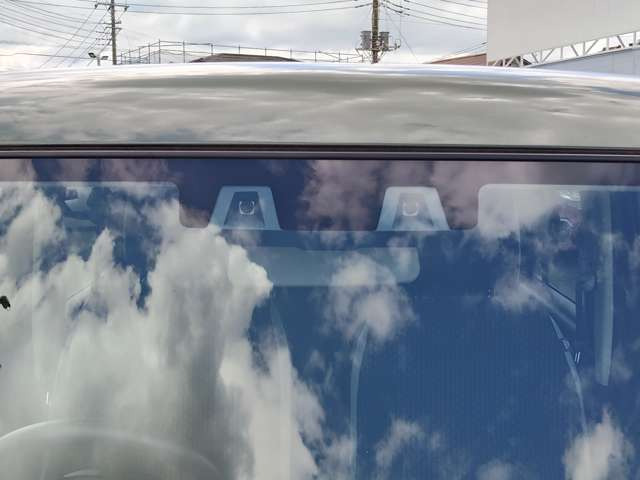 衝突軽減ブレーキ付き♪