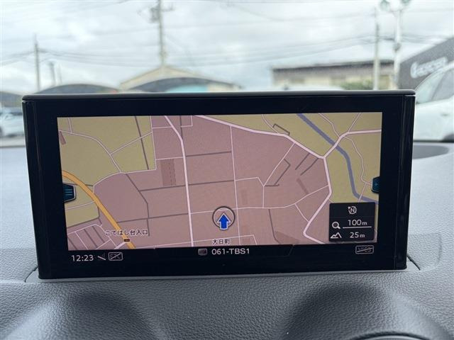 Q235 TFSI アドバンスド