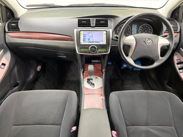 プレミオ1.5 F