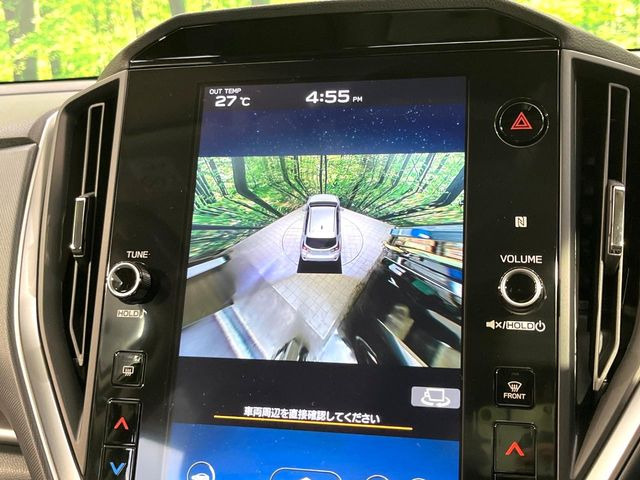 【マルチテレインモニター】車のフロントやサイドのカメラ画像を同時にモニター表示することで、悪路や狭い道を走行時でも周囲の状況確認ができ安心!本格SUVにうれしい装備です♪
