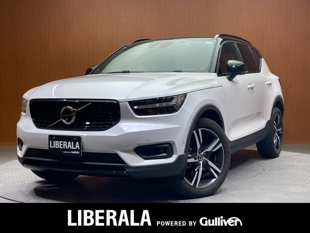 XC40T4 AWD Rデザイン 4WD