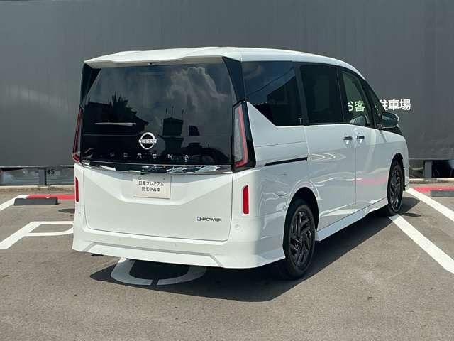 セレナ1.4 e-POWER ハイウェイスターV NissanConnectインフォテインメントシステム