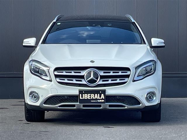GLAクラスGLA220 4マチック 4WD