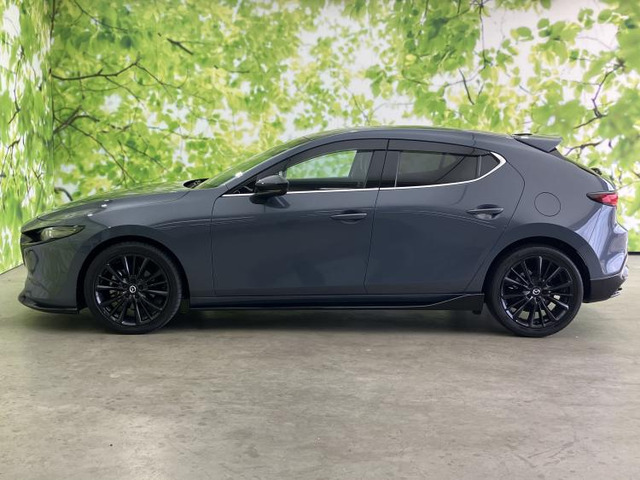 MAZDA3ファストバック1.8 XD バーガンディ セレクション