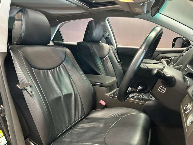 �^�]�Ȃ��L�X�Ƃ��Ă���^�]���₷�������������Ă��܂��������N���[�j���O�����{�ς݂ł��B
