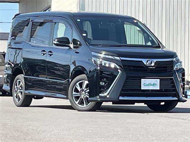 ヴォクシー2.0 ZS 4WD