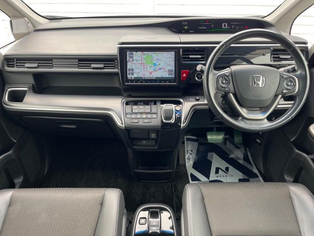 ステップワゴン2.0 スパーダ ハイブリッド G EX ホンダセンシング