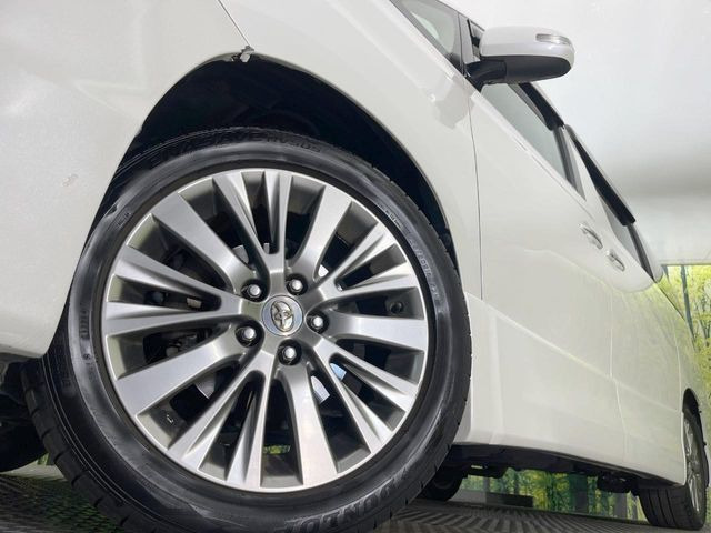 �y�����A���~�z�C�[���z�O�ςɃ}�b�`���������A���~�z�C�[���𑕒����Ă���܂��B�e��ЊO�A���~�z�C�[����A�X�^�b�h���X�^�C�����戵�����Ă���܂��B���񂲑��k����������