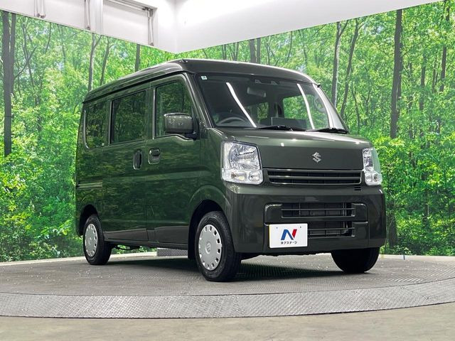 ☆全国のネクステージからお取り寄せが可能※!遠方の店舗に展示してあるクルマが気になる場合も、最寄りの店舗でご覧いただくことが可能です!是非私たちに要望をお聞かせください!※別途費用