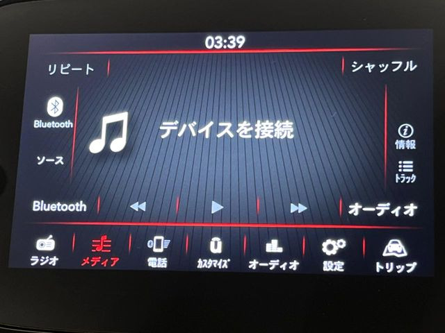●Bluetooth:お手持ちのスマートフォンなどと接続し、ハンズフリー通話や臨場感溢れるミュージック再生をお楽しみいただけます。無線接続ですので煩わしさもありません♪