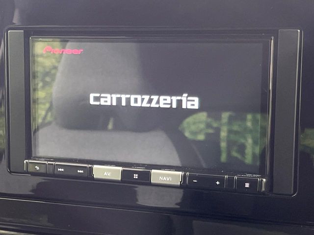 【ナビゲーション】目的地までしっかり案内してくれる使いやすいナビ。Bluetooth接続すればお持ちのスマホやMP3プレイヤーの音楽を再生可能!毎日の運転がさらに楽しくなります!!