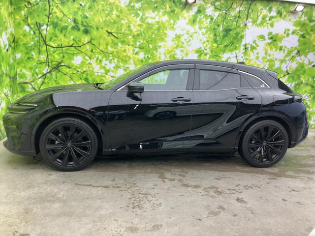 クラウンスポーツ2.5 Z E-Four 4WD