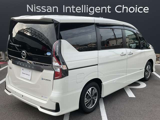 セレナ1.2 e-POWER ハイウェイスターV