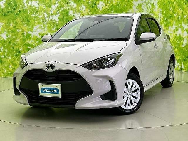 ヤリス1.5 ハイブリッド G E-Four 4WD