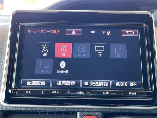 ヴォクシー2.0 ZS 4WD